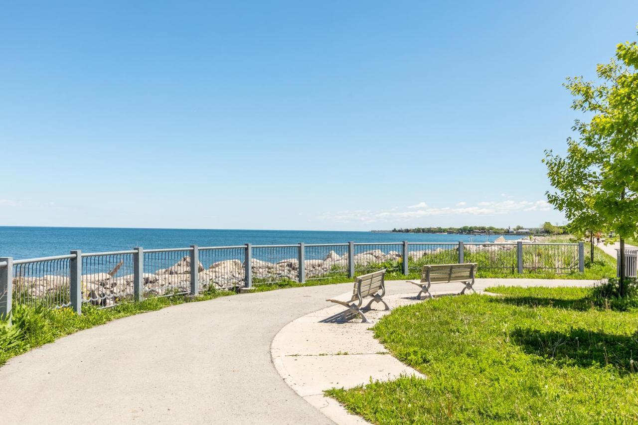 Modern Hamilton Homes Lake Ontario Shore By Globalstay Exterior foto
